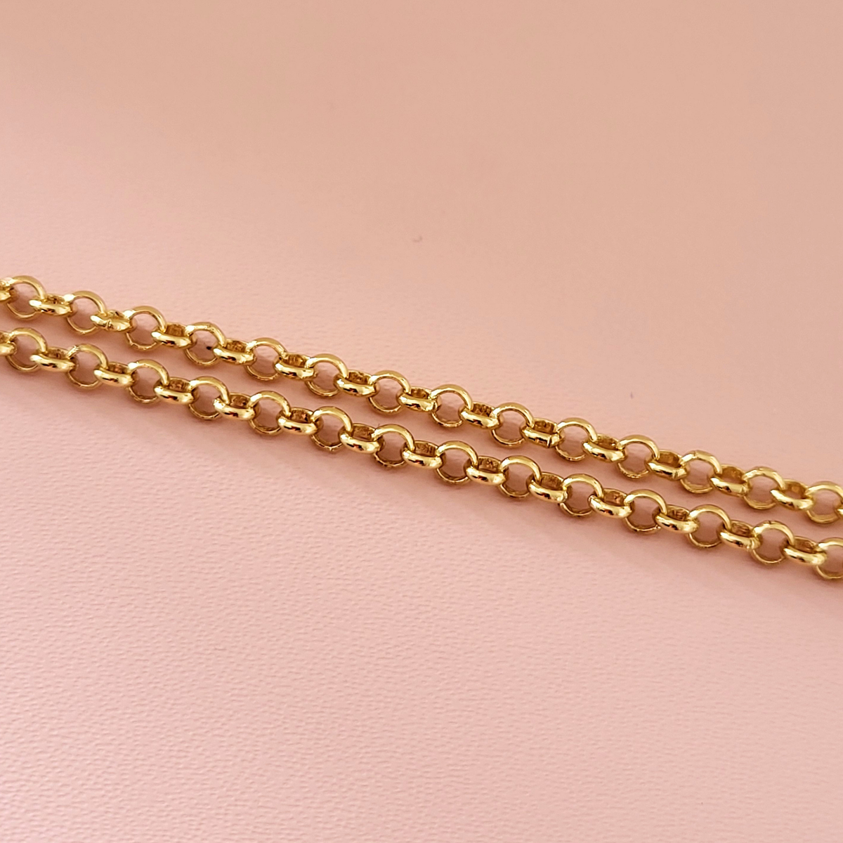 The Amora Locket