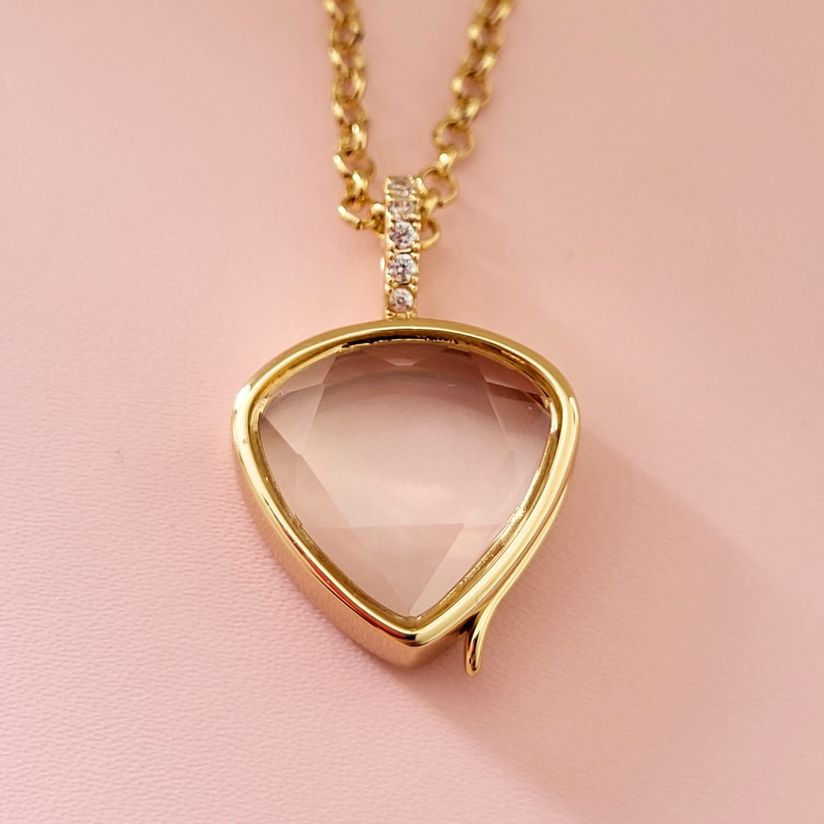The Serelle Locket