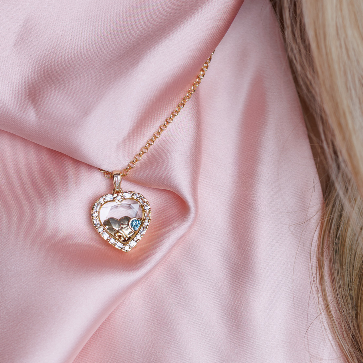 The Elara Locket