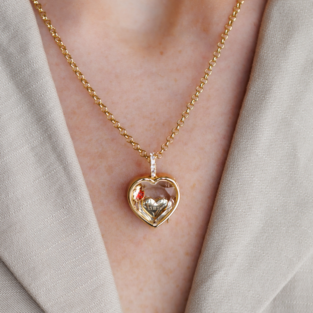 The Amora Locket